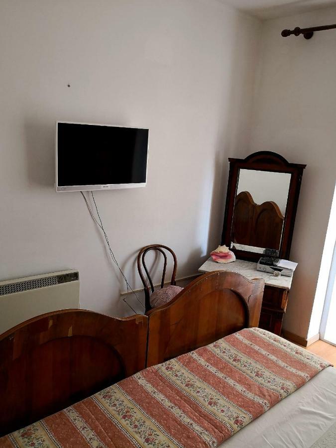 Apartment Milka Vinjerac Eksteriør billede